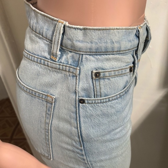 REFORMATION Women’s Julia High Cigarette Light Blue Jeans - Picture 6 of 16